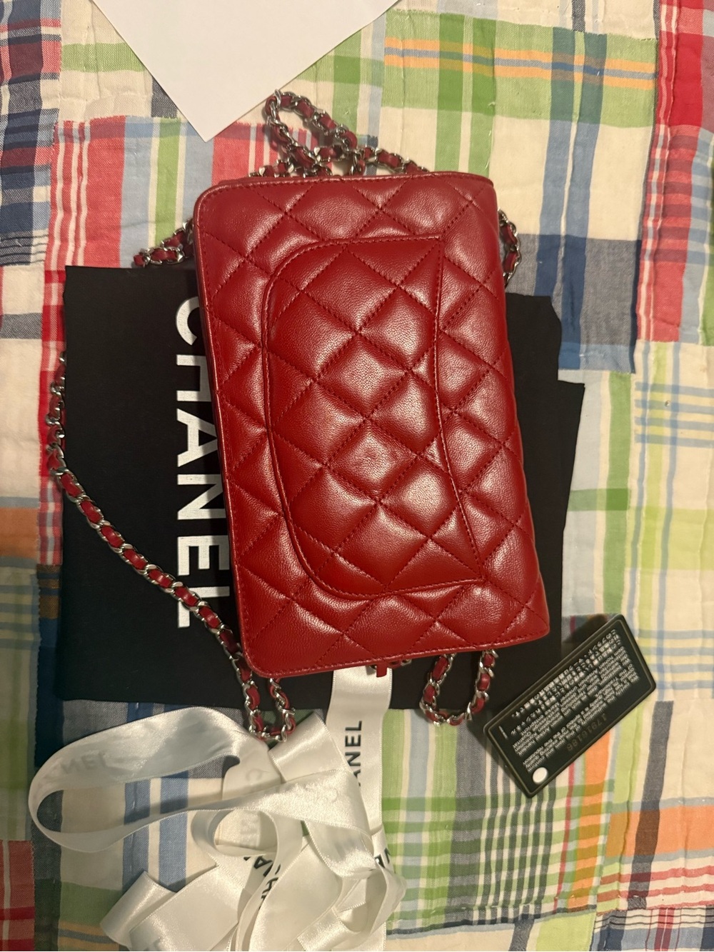 CHANEL Quilted Leather Chain Card Holder Wallet in Burgundy Red - Picture 8 of 9